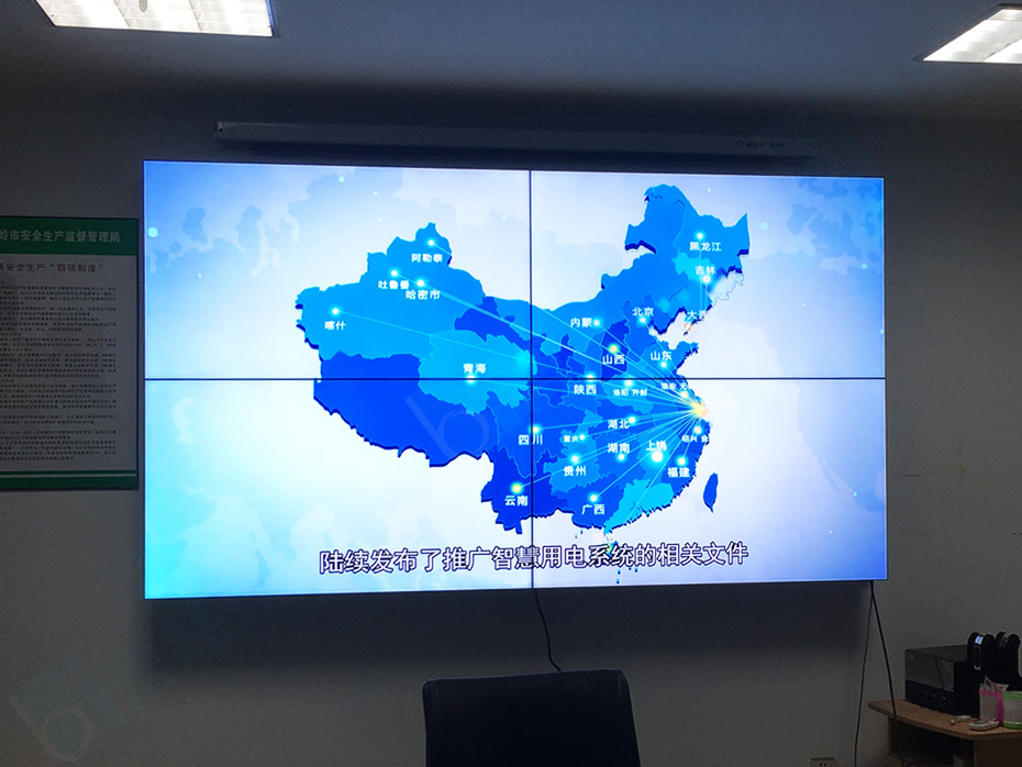 4台三星3.5mm55寸液晶拼接屏打造浙江台州温岭镇政府多媒体互动式会议系统平台