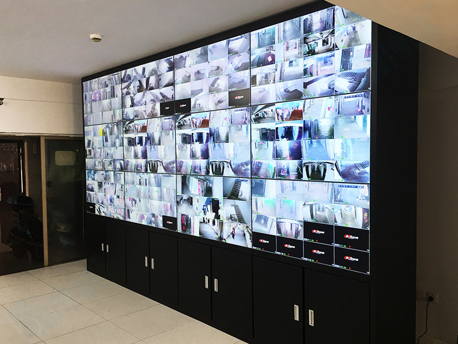 12台三星5.5mm46寸拼接屏打造上海宝山江杨批发市场监控管理系统平台